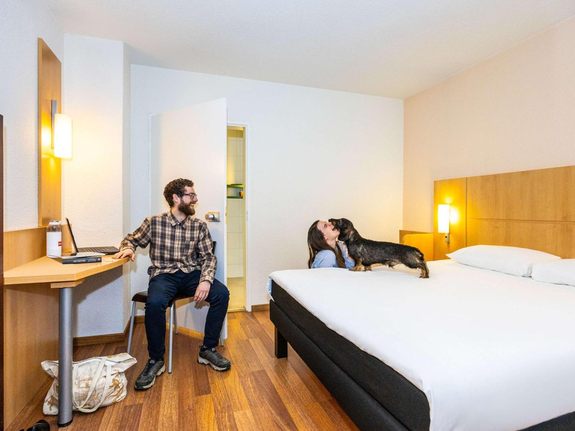 Ibis Antwerpen Centrum Luaran gambar