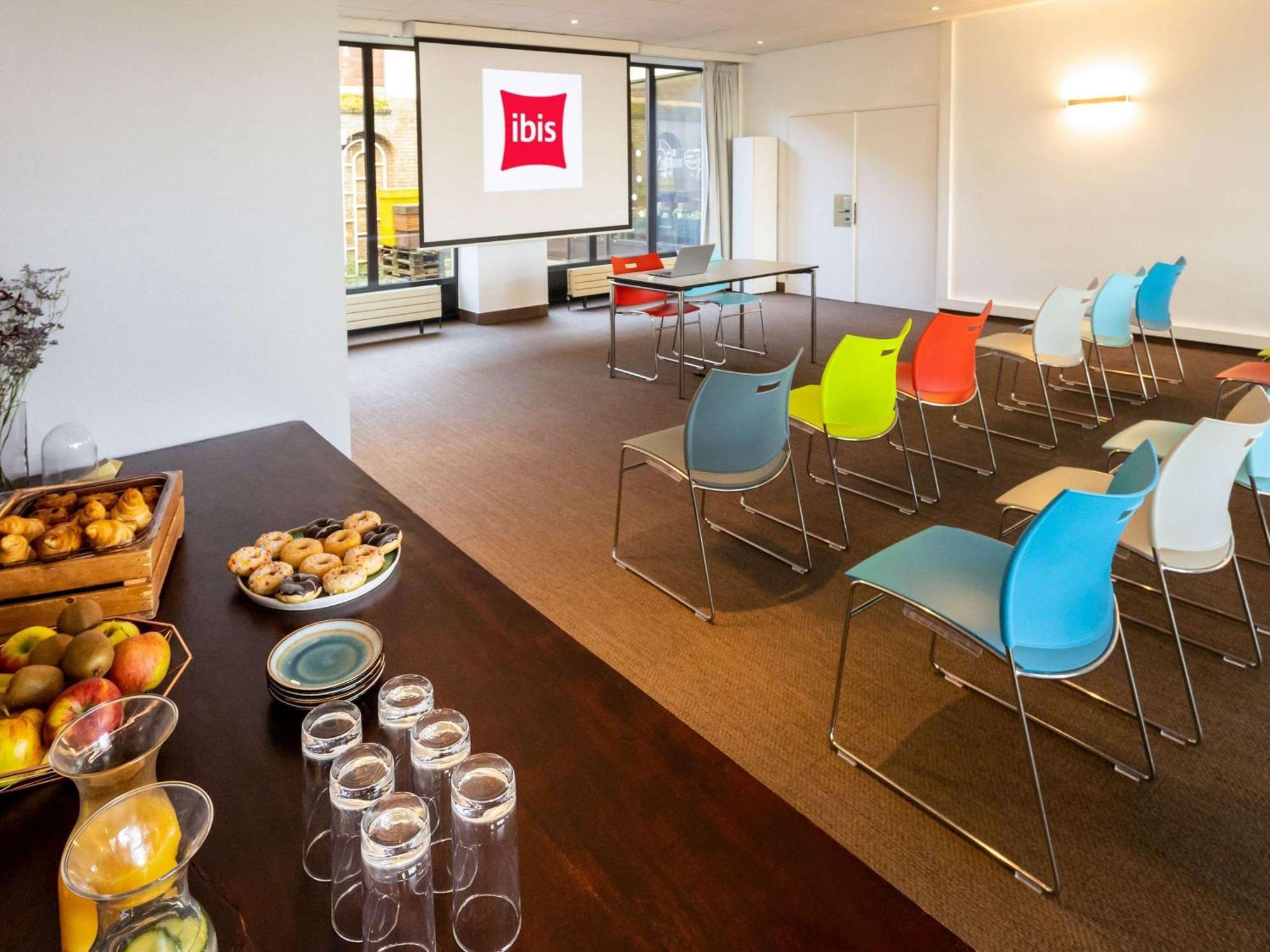 Ibis Antwerpen Centrum Luaran gambar
